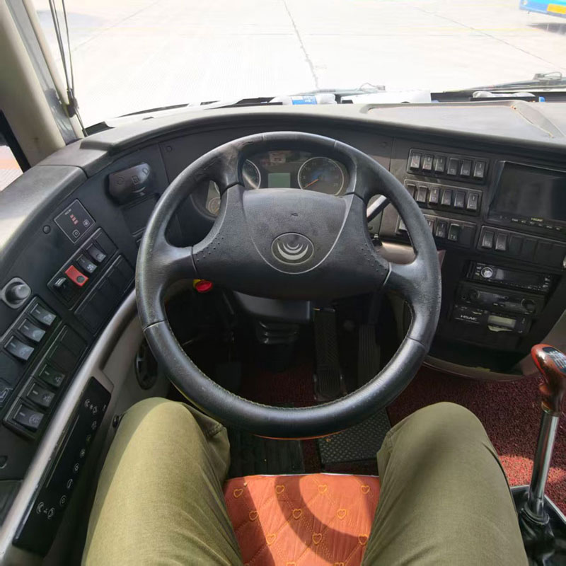 Basi la Dizeli la Yutong Viti 59