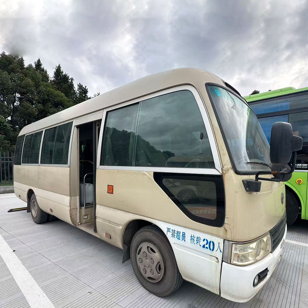 Toyota Used Coaster Petroli Basi