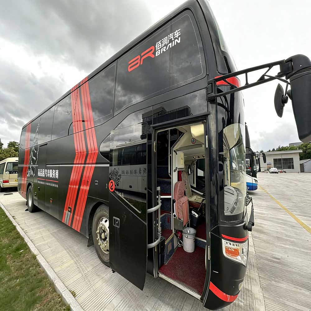 Yutong Viti 59 Vilivyotumika Basi la Mtumba