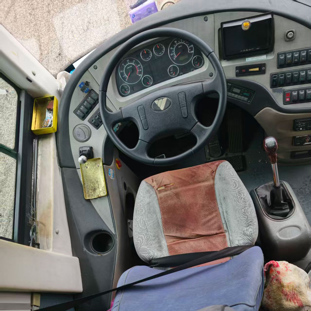 Foton 12m Basi la Dizeli Lililotumika