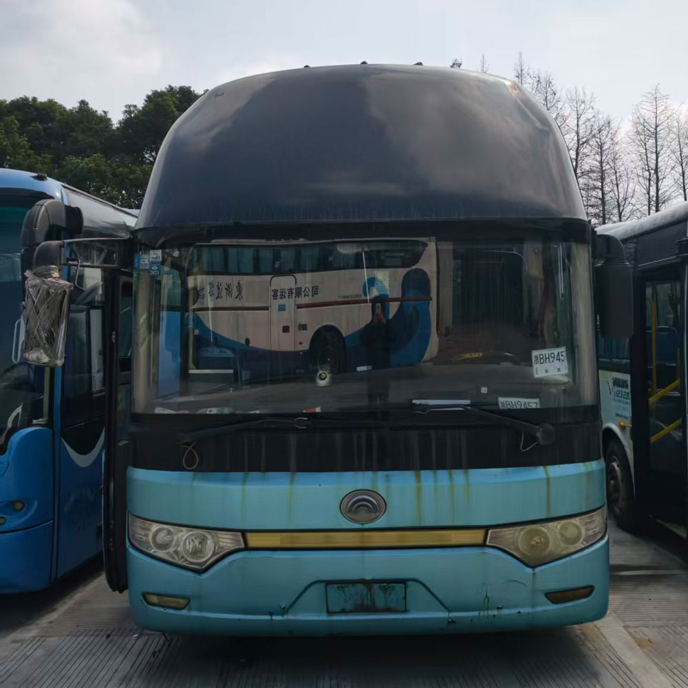 Yutong Viti 53 vya Dizeli Lililotumika Basi la Bluu Yutong Viti 53 vya Dizeli Lililotumika Basi la Bluu
